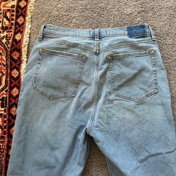 Abercrombie 90s Slim Straight Ultra High Rise Jeans - Picture 6 of 7